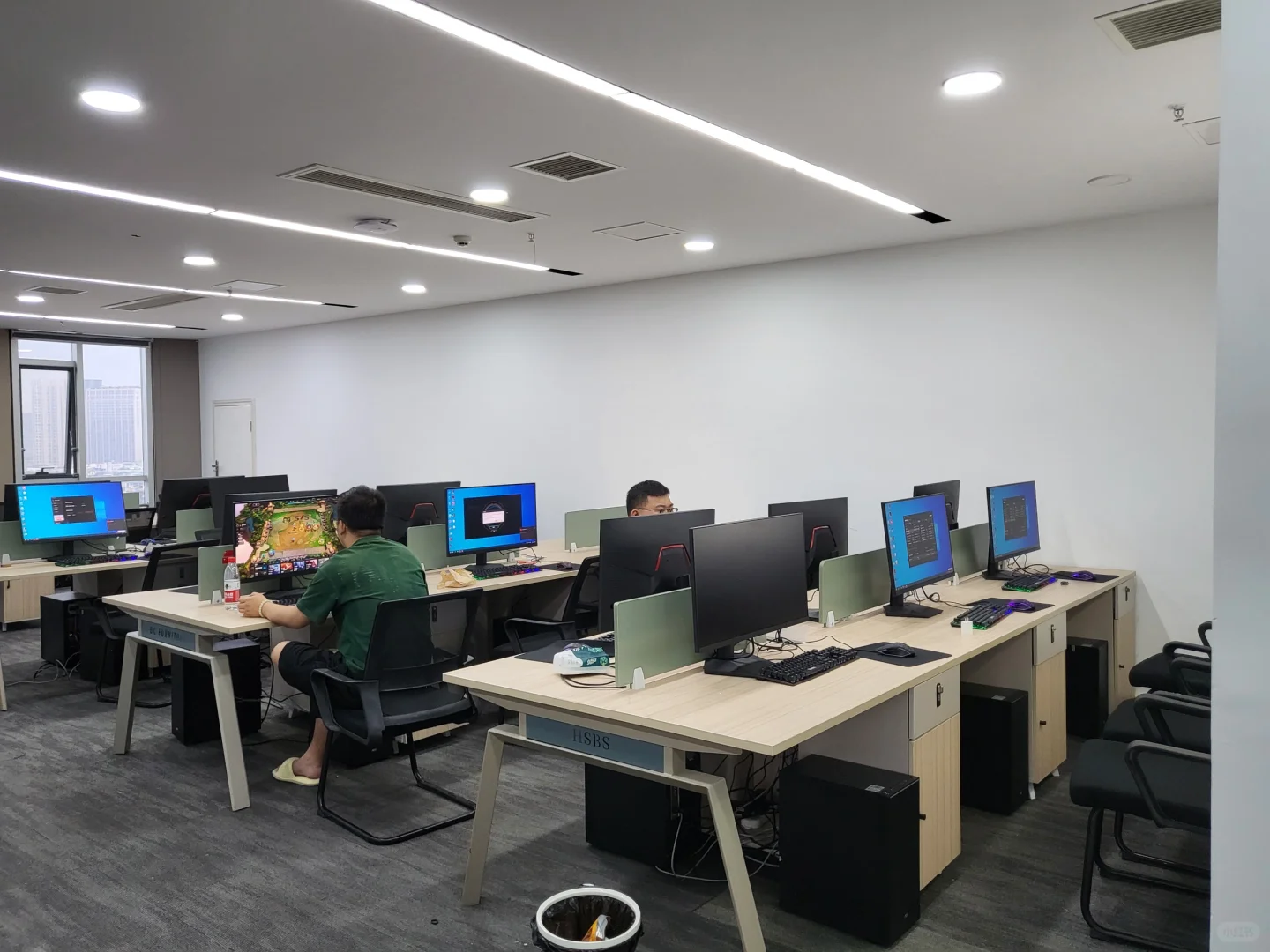 雨梦云网络科技工作室